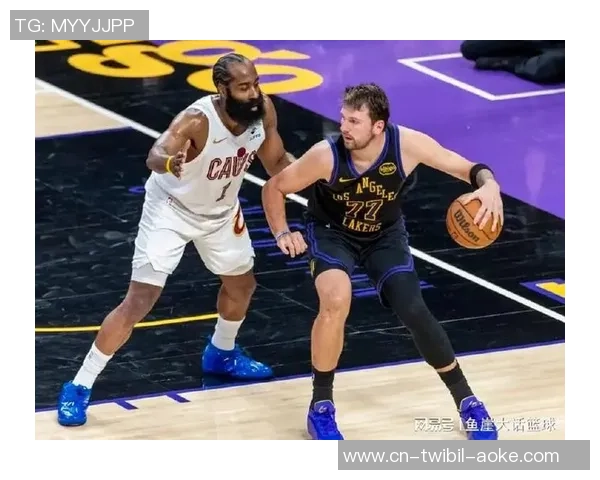 湖人140-125轻取爵士，詹姆斯首秀11+3+12救主，东契奇37分控制竞赛
